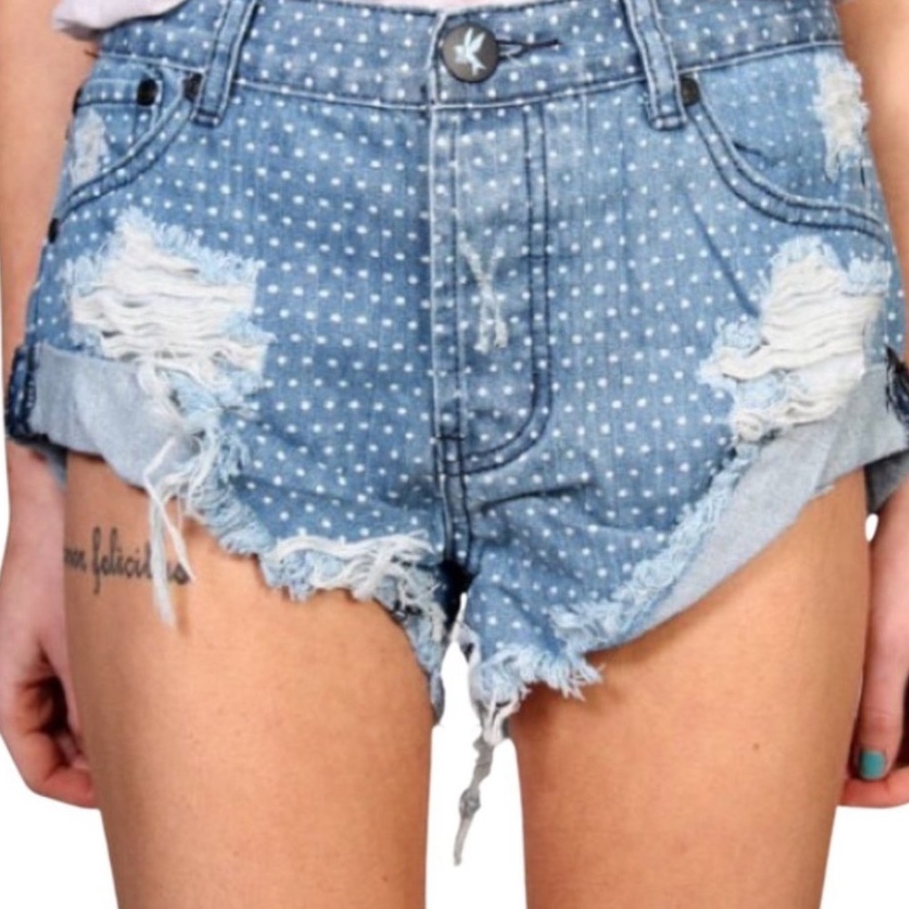 ONE TEASPOON 'Bandit' distressed polka
dot denim shorts. Cutoff and cuffed. - Picture 2 of 7